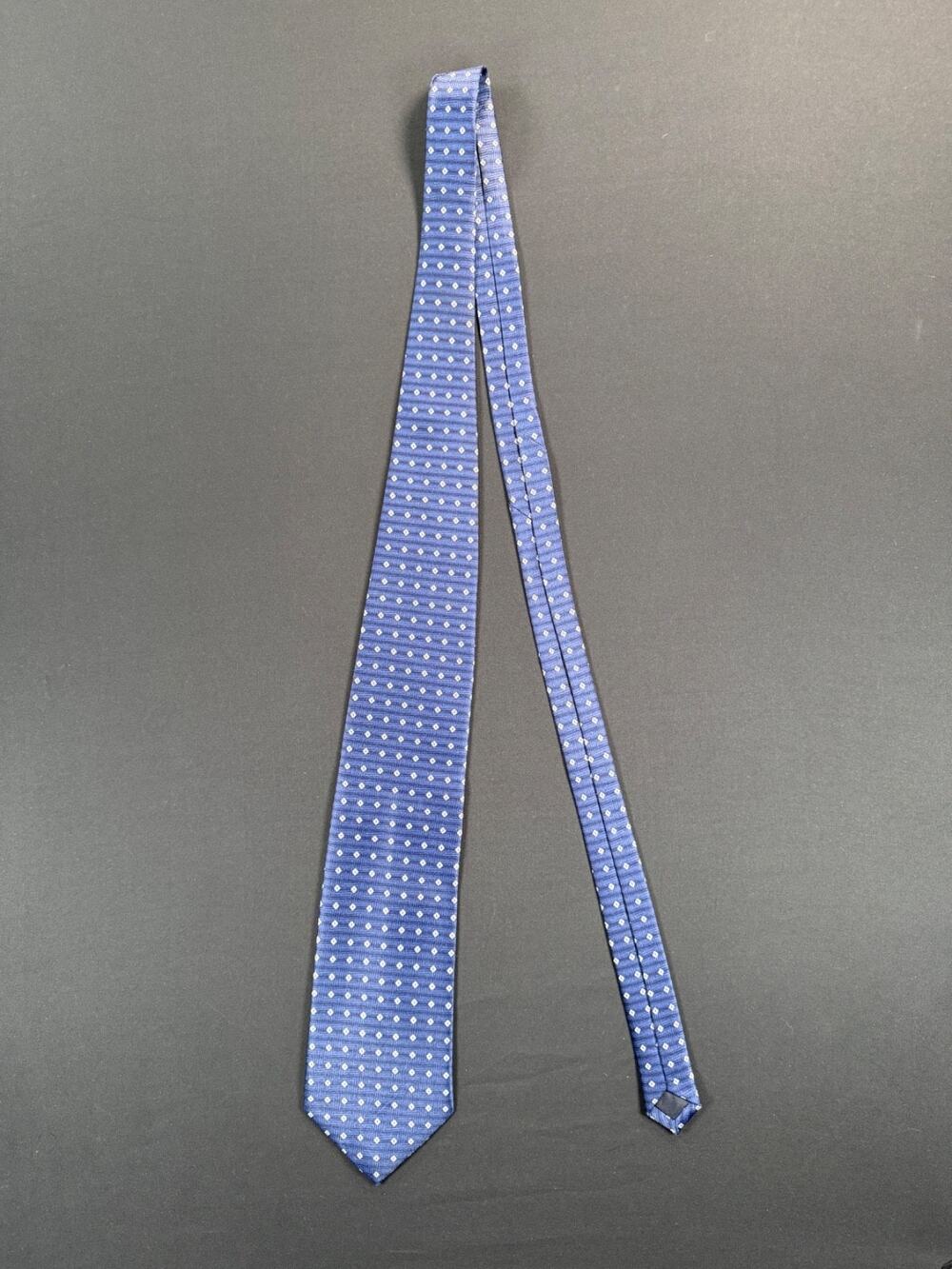 Bloomingdales Exclusive Peterborough Row - Blue Pattern Neck Tie - Vintage!